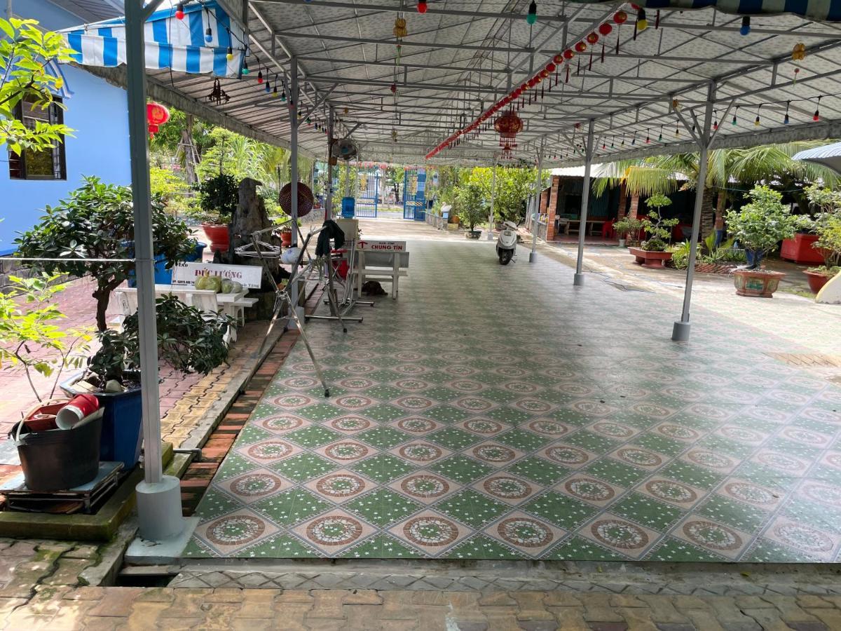 Nha Nghi Lien Hoa Acomodação com café da manhã Hà Tiên Exterior foto