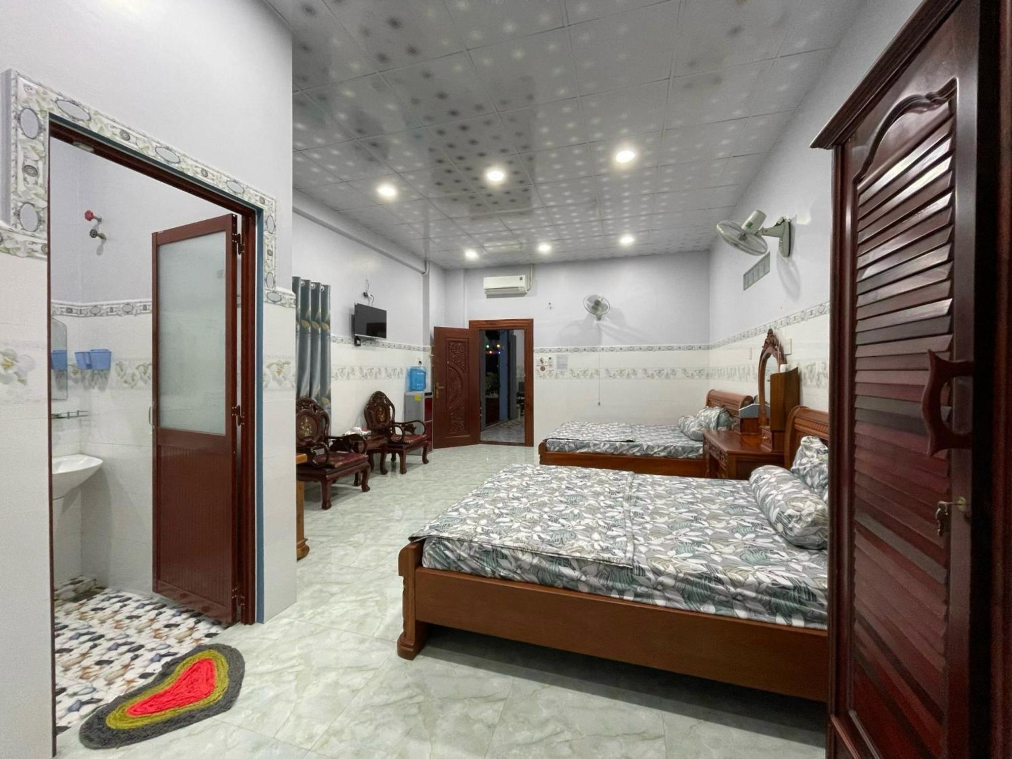 Nha Nghi Lien Hoa Acomodação com café da manhã Hà Tiên Exterior foto